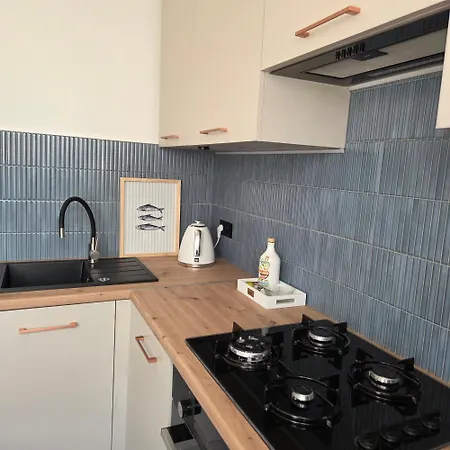 Apartament Morski Spokój 48 M2 Dwa Pokoje, Kuchnia, Balkon *