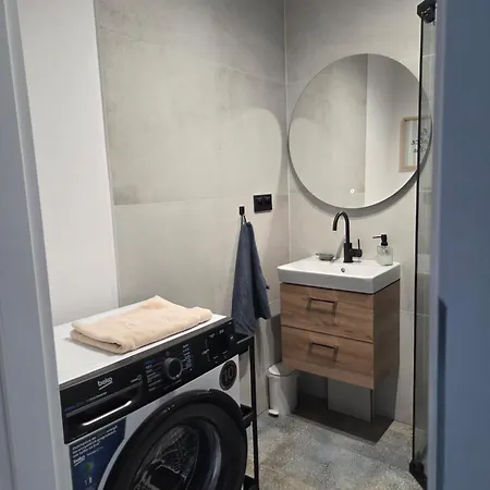 Morski Spokój Mieszkanie 2 Pokoje, Kuchnia, Balkon 48m2 * Kołobrzeg